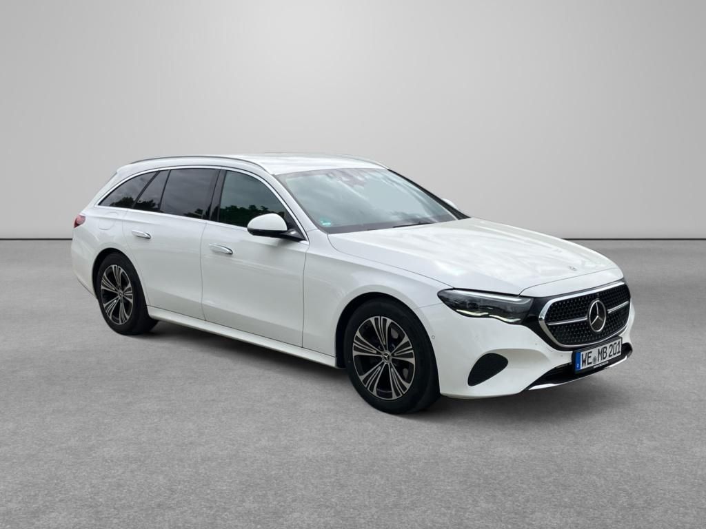 Fahrzeugabbildung Mercedes-Benz E 200 4M T Standhzg*AHK*Distronic*Digital-Light*