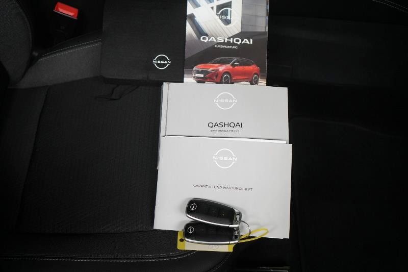 Fahrzeugabbildung Nissan Qashqai 1.3 Schaltgetriebe - N-Connecta