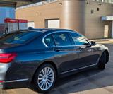 BMW 730d - - graue BMW 7er Reihe