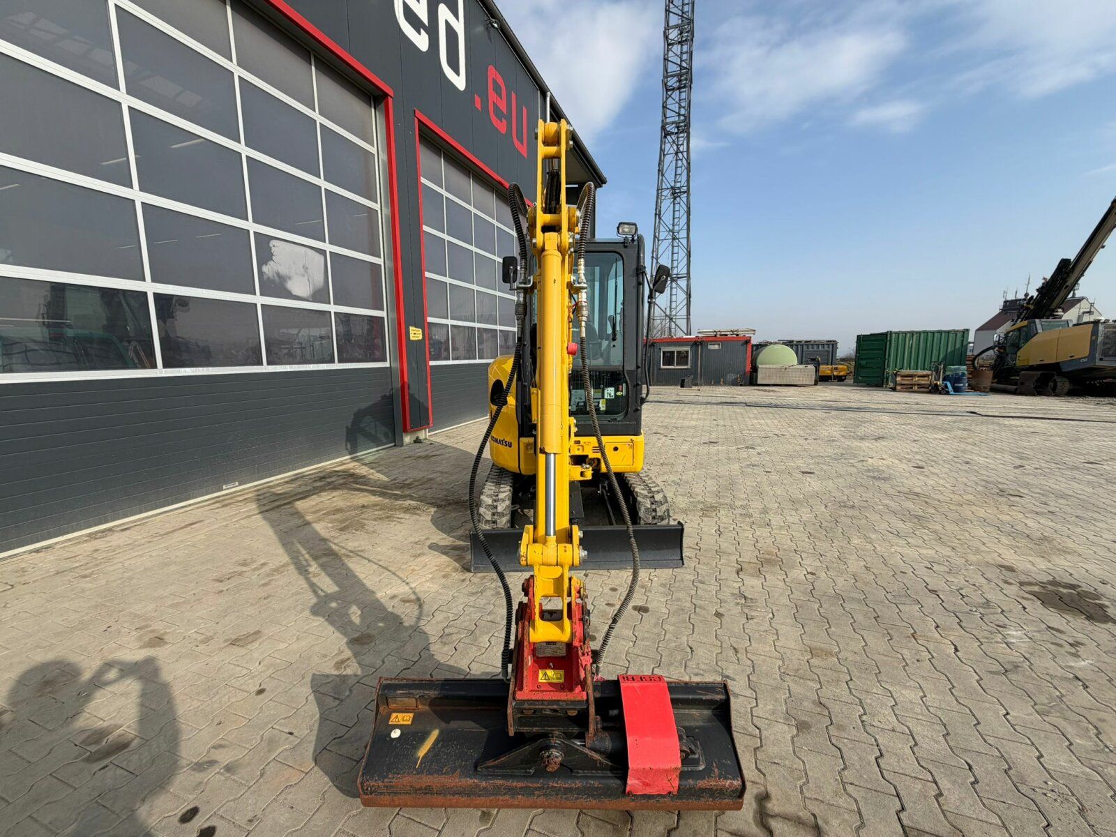 Fahrzeugabbildung Komatsu PC 24 MR-5 (471h)