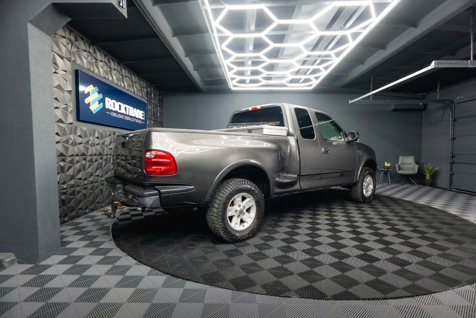 Fahrzeugabbildung Ford F150 5.4L V8 4x4 Triton SuperCab *LKW*AHK 3000kg