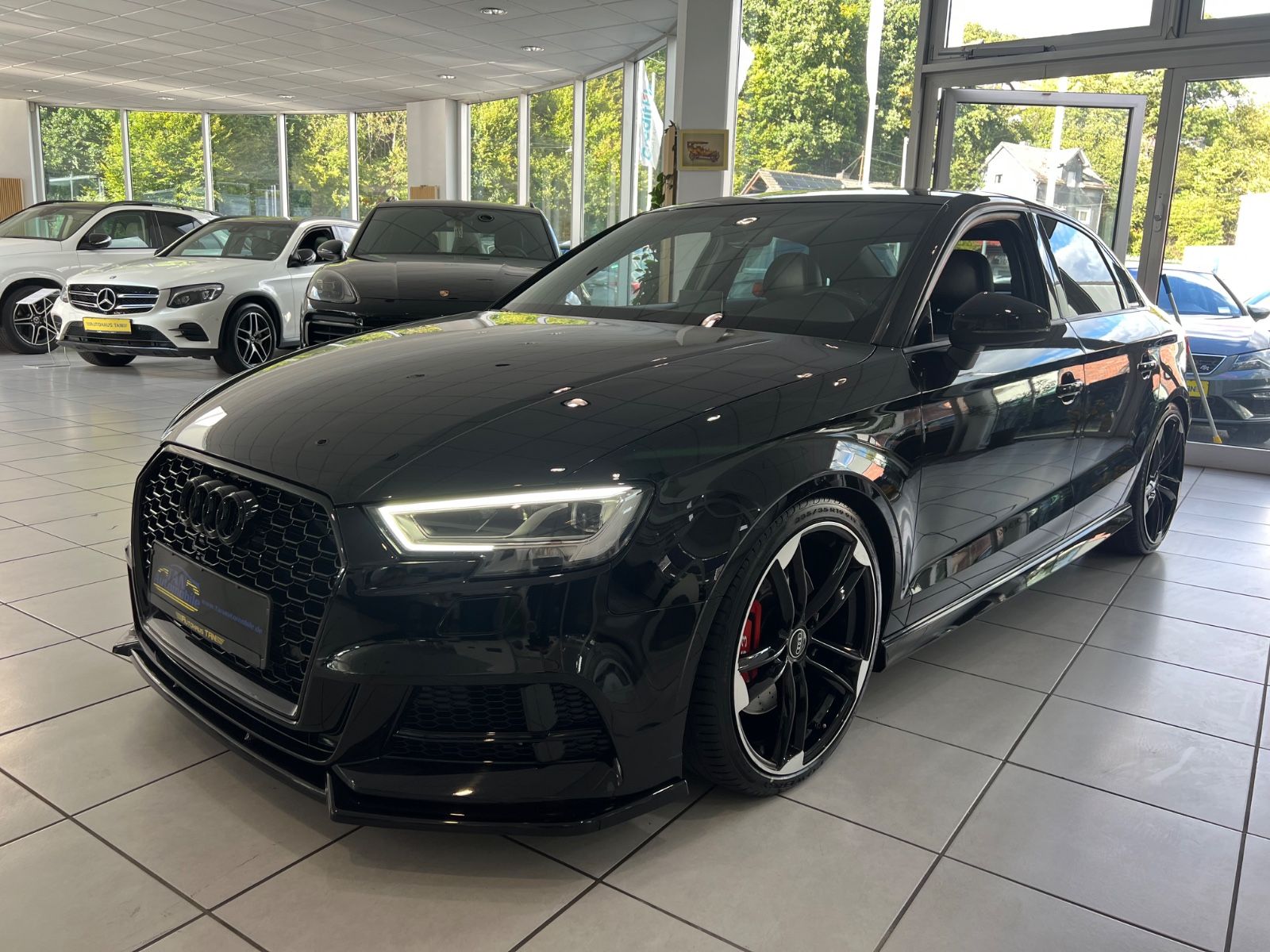 Fahrzeugabbildung Audi S3 Lim. 2.0 TFSI quattro * ALL BLACK *
