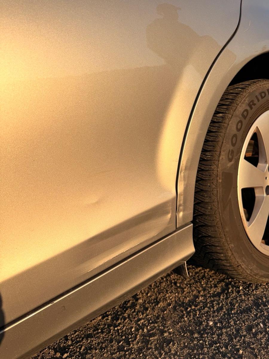 Mercedes-Benz C200 2010 — photo 9