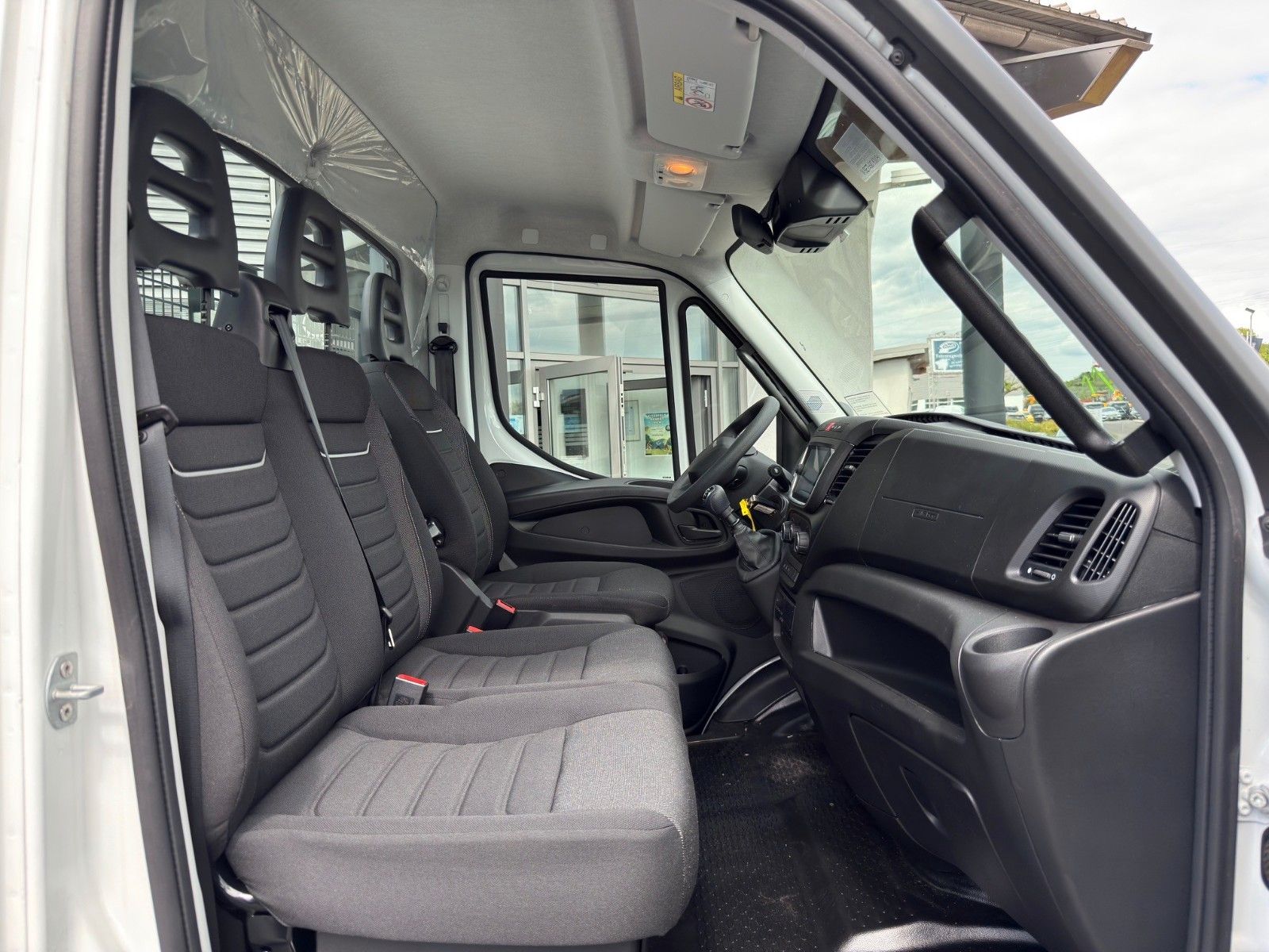 Fahrzeugabbildung Iveco Daily 70C18 *R3.750mm*Sperre*AHK*