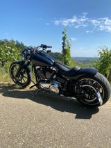Harley-Davidson Breakout Custom FS 2 - Offers matching your search criteria
