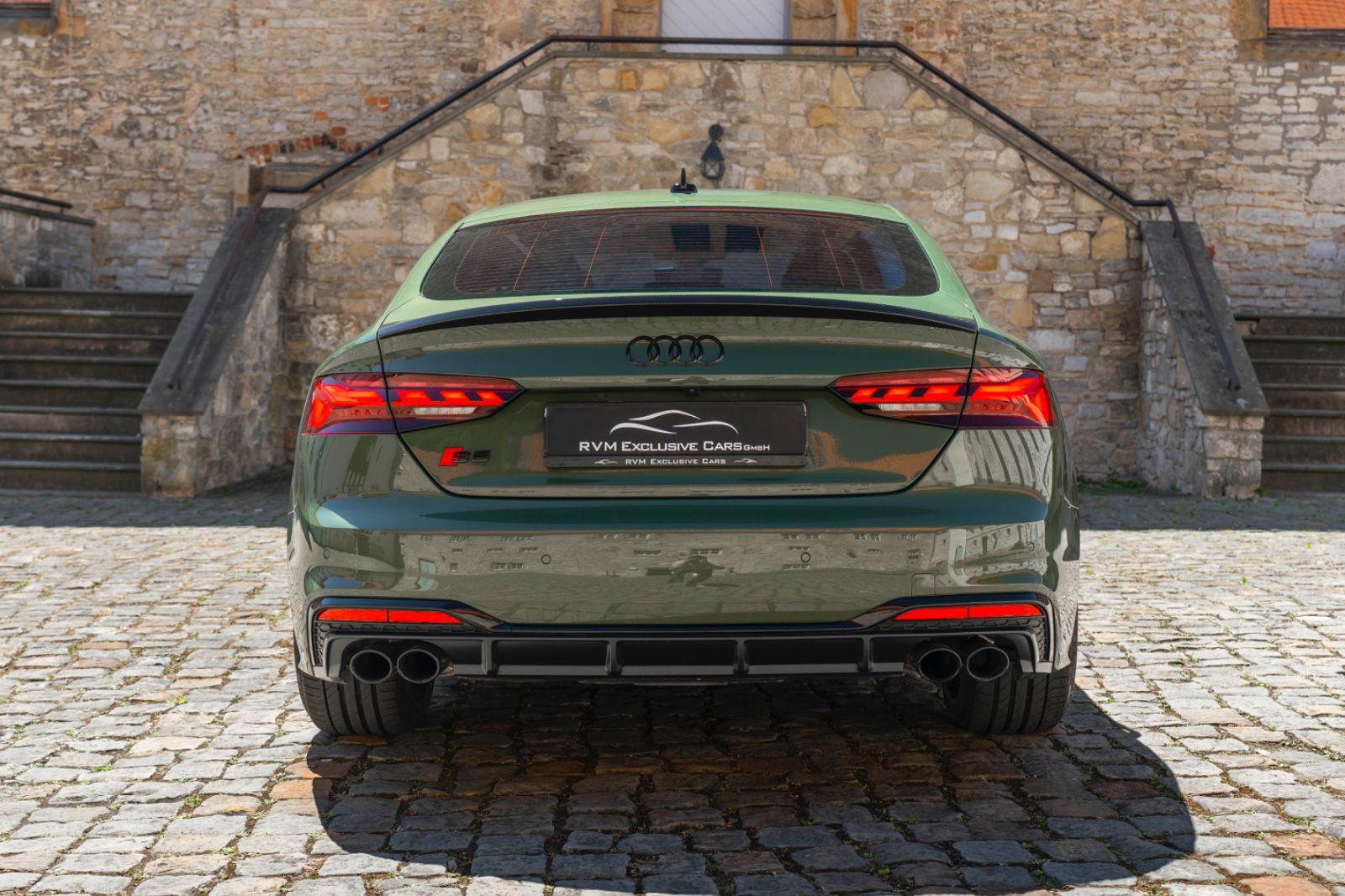 Fahrzeugabbildung Audi S5 TFSI SPORTBACK CARBON CARPLAY B&O MASSAGE 360
