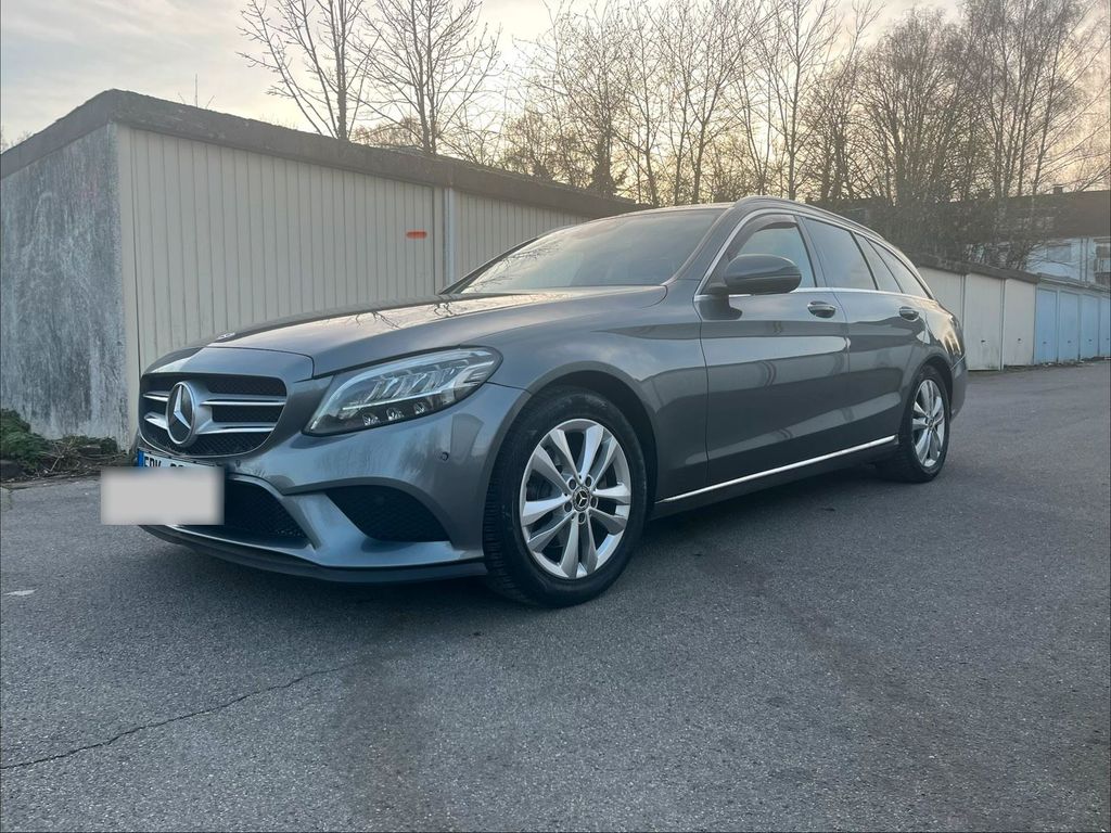 Image of Mercedes-Benz C 200