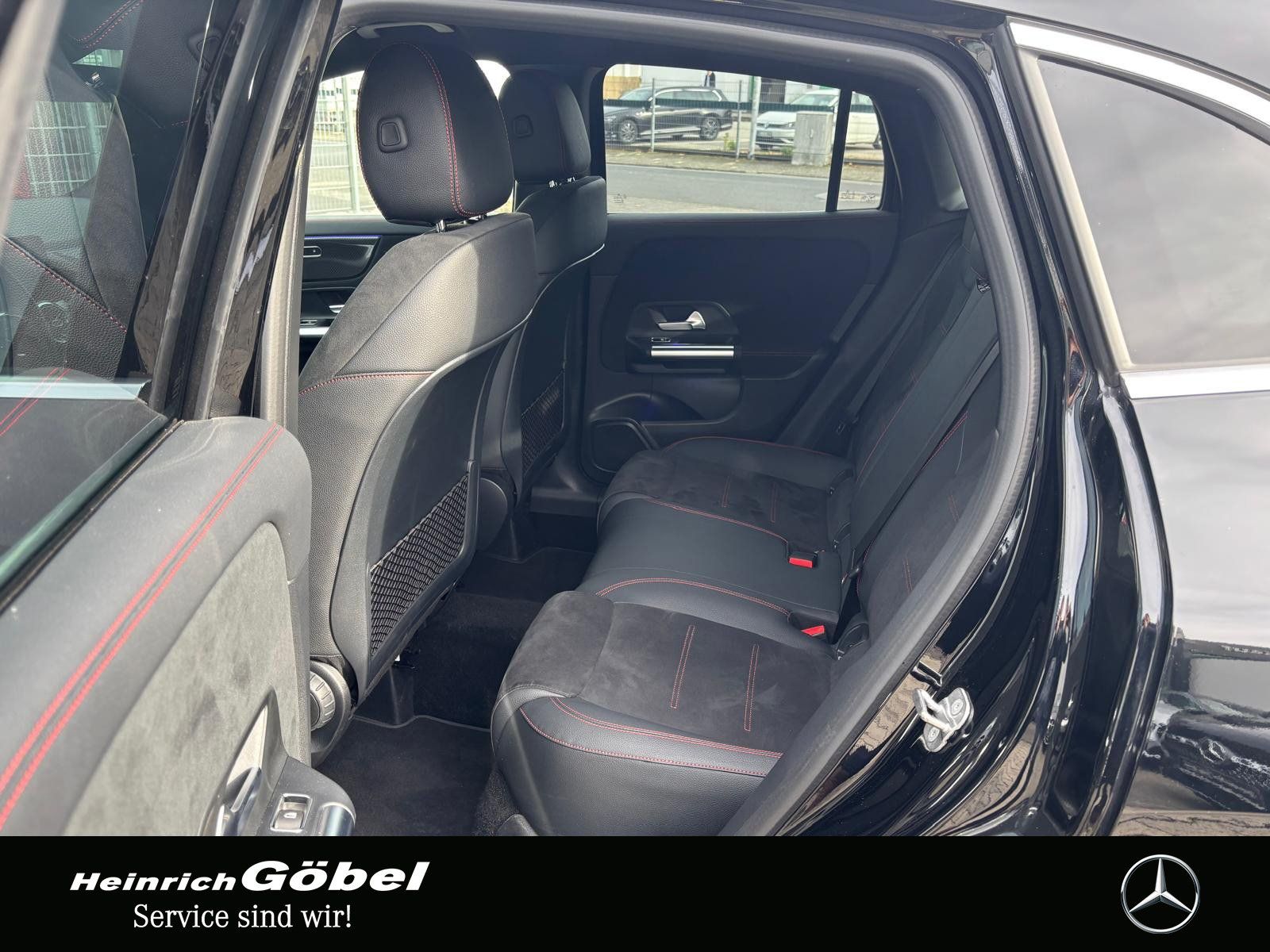 Fahrzeugabbildung Mercedes-Benz GLA 200 AMG*KAMERA*MULTIBEAM-LED*AMBIENTEBELEUT*