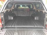 Toyota Hilux - Toyota Hilux: Geländewagen