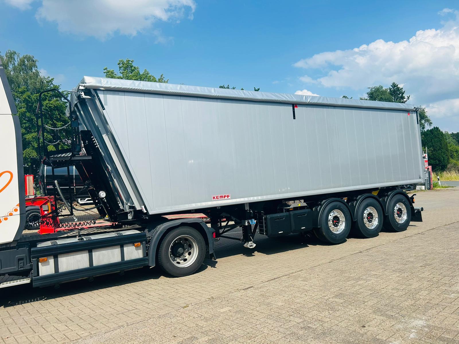 Kempf SKM 36/3 AK 3-Achs Alu Sattelkipper 50m³