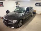BMW 320d Touring/M-Sportpaket/Komfortzugang/Xenon - BMW 320 aus 2008: 320d