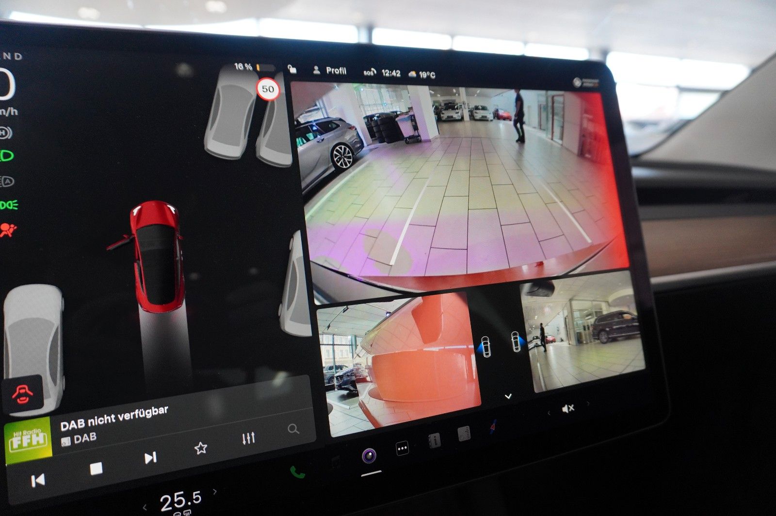 Fahrzeugabbildung Tesla Model 3 PERFORMANCE DUAL-MOTOR NAVI/LED/SH/AMD