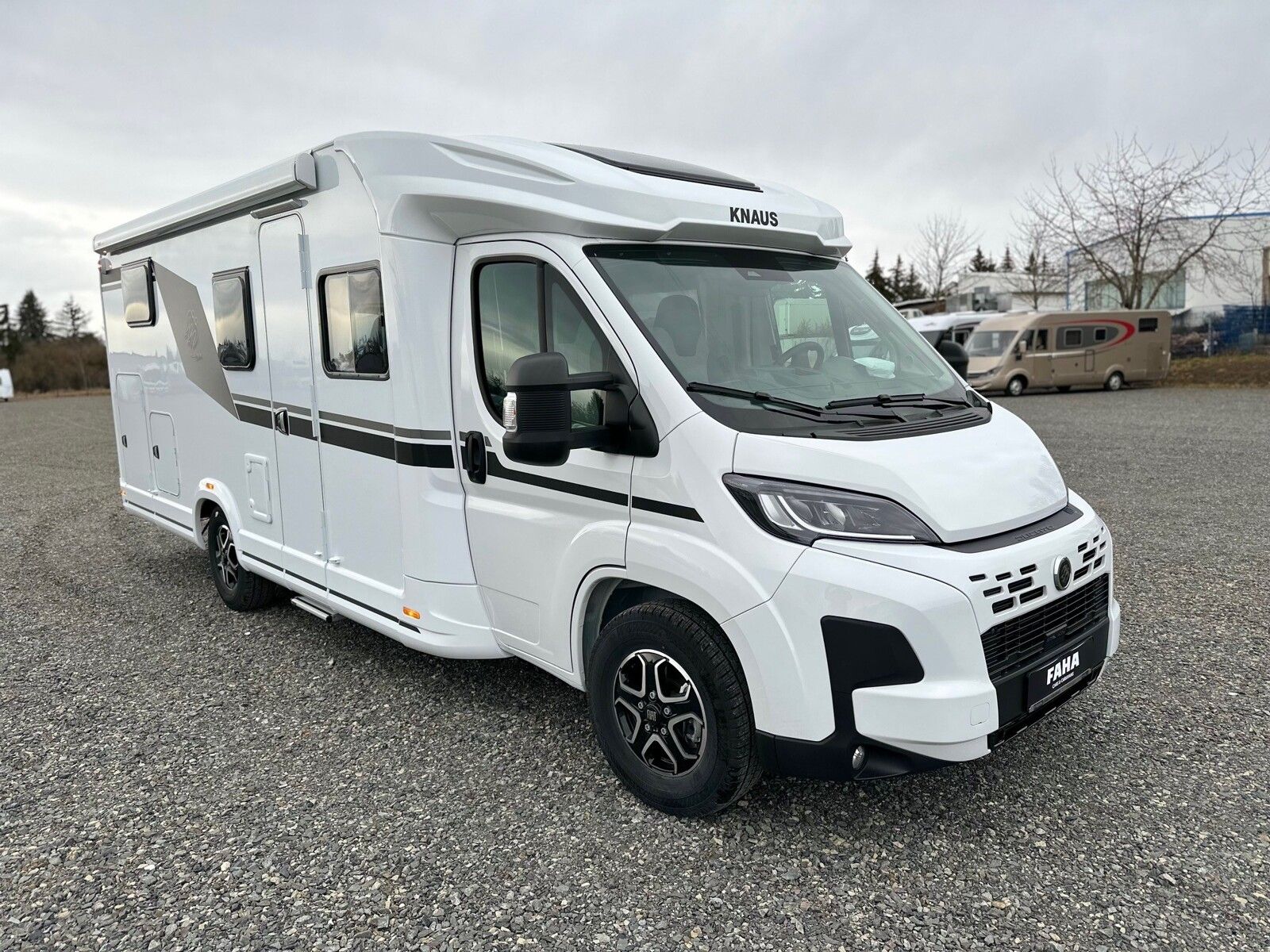 Fahrzeugabbildung Knaus L!VE TI PLATINUM SELECTION 700 MEG LIVE Lithium