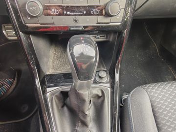 Volkswagen T-Cross - 8