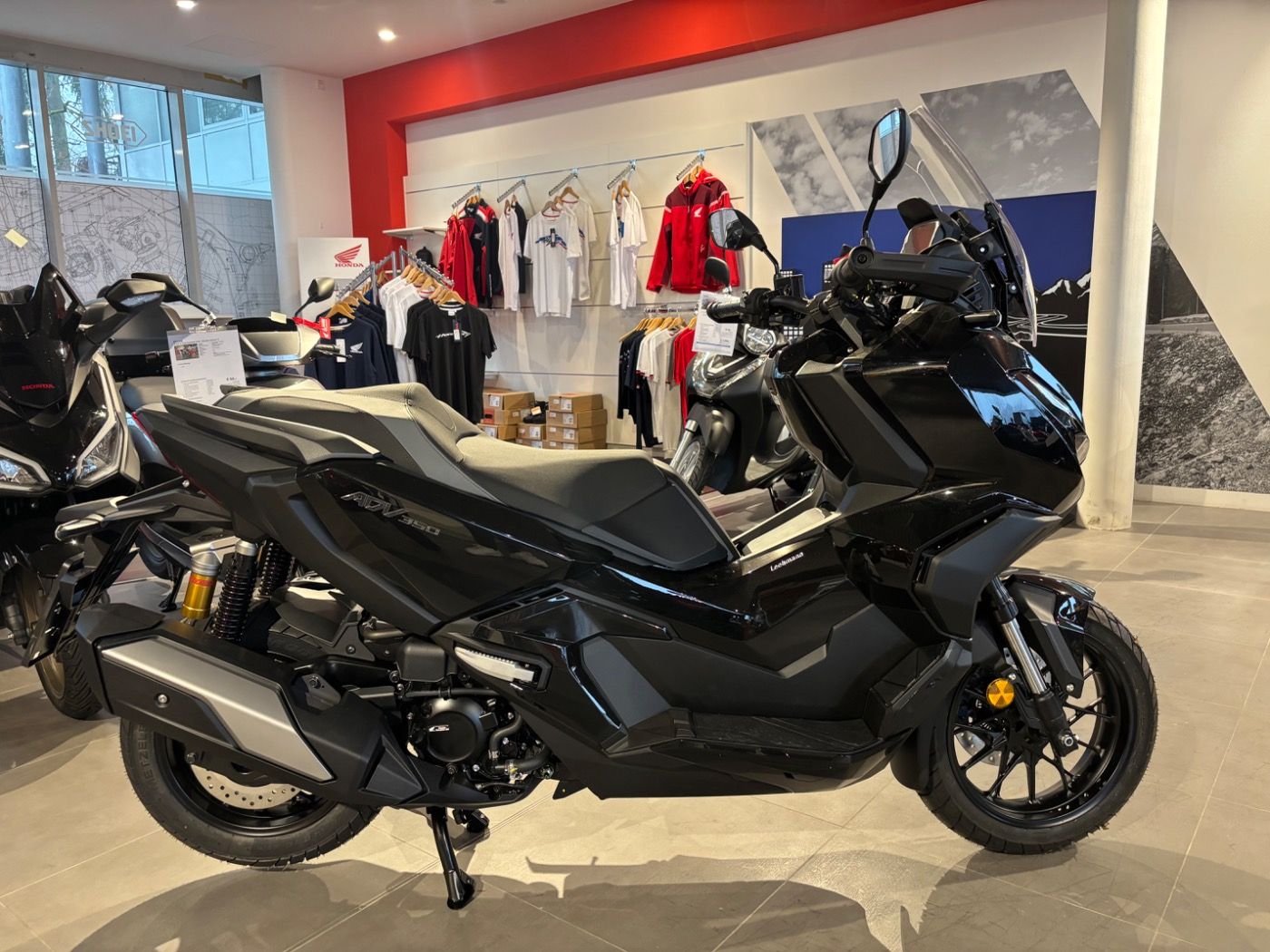 Fahrzeugabbildung Honda ADV 350 2025 6 Jahre Garantie, Tageszulassung
