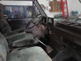 Volkswagen T3 andere - graue Volkswagen T3