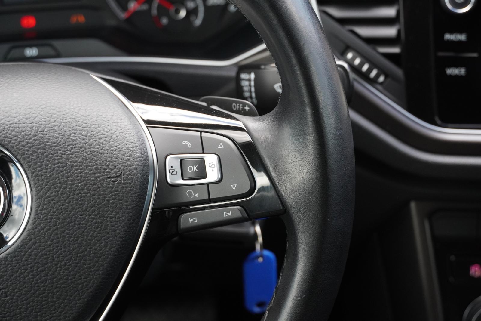 Volkswagen T-Roc 1.5 TSI DSG Style LED Navi AHK ACC PDC