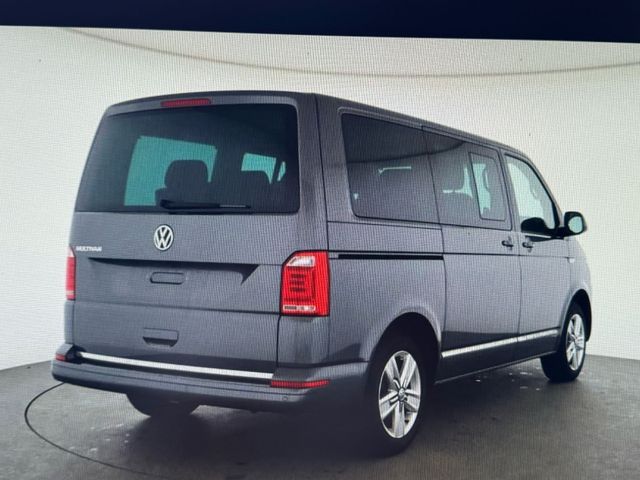 Volkswagen T6 Multivan 2.0 TDI Highline DSG ACC STHZ