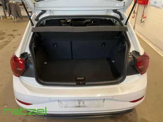 Fahrzeugabbildung Volkswagen Polo VI 1.0 TSI Life IQ Drive Paket ACC LED App