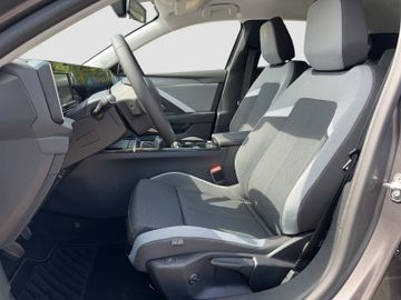 Fotografie 9 des Opel Astra L Limo Enjoy Allwetterreifen