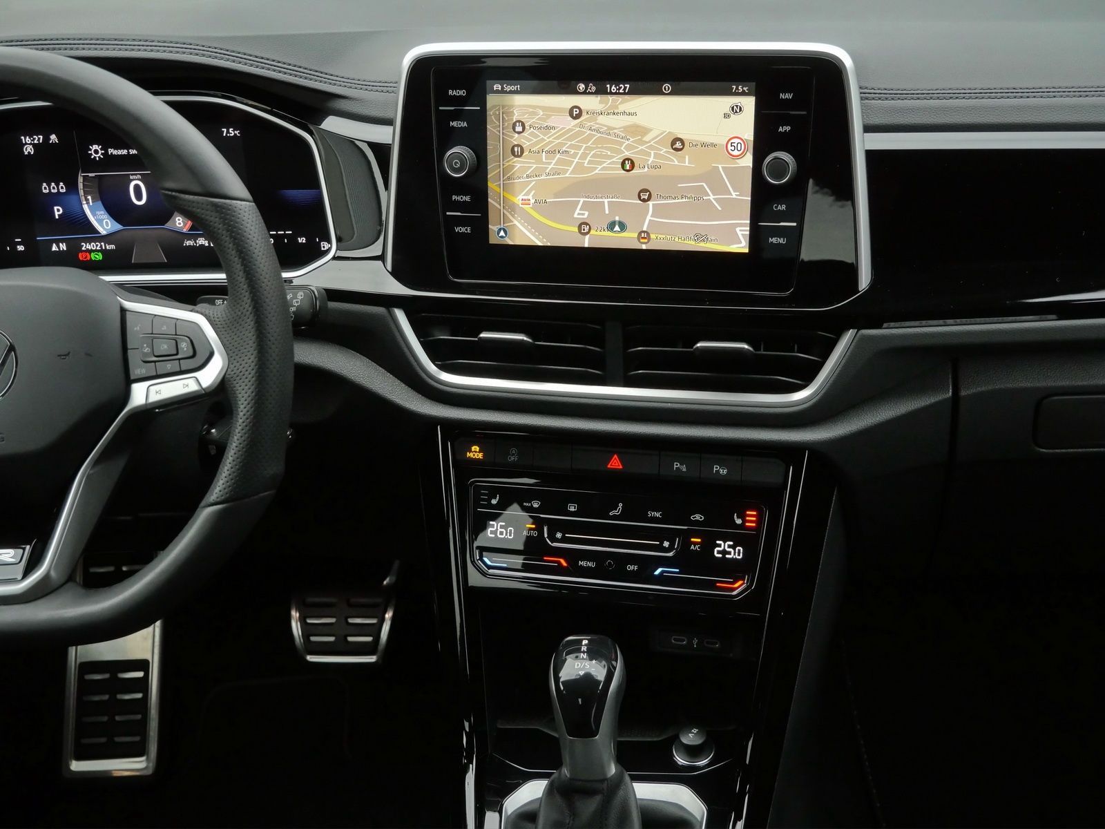 Volkswagen T-Roc - Bild 6