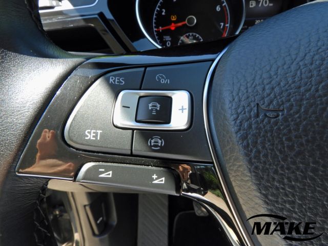 Touran Highline 1.5 TSI AHZV LED RFK NAV ACC DLA