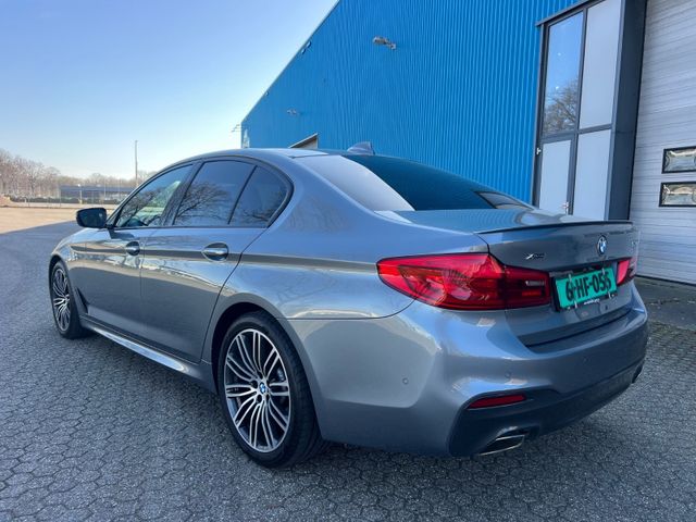 BMW 530d xDrive Lim. M-Sport HUD S-Dach M-Sitze ACC