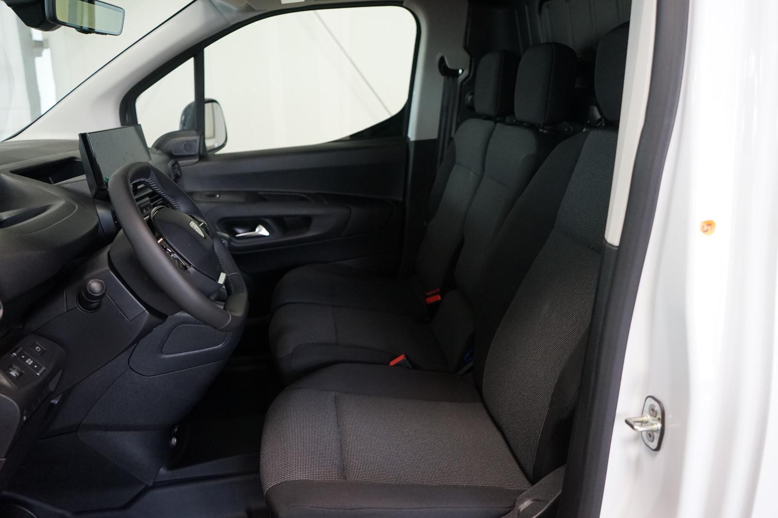 Peugeot Partner M 1.5 Diesel L1H1 Sitzheiz.+Kamera+Holz
