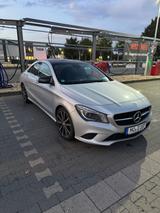 Mercedes-Benz CLA 200 Urban Urban/Night Paket/Panorama Dach - gebrauchte Mercedes-Benz CLA 200 aus dem Jahr 2013