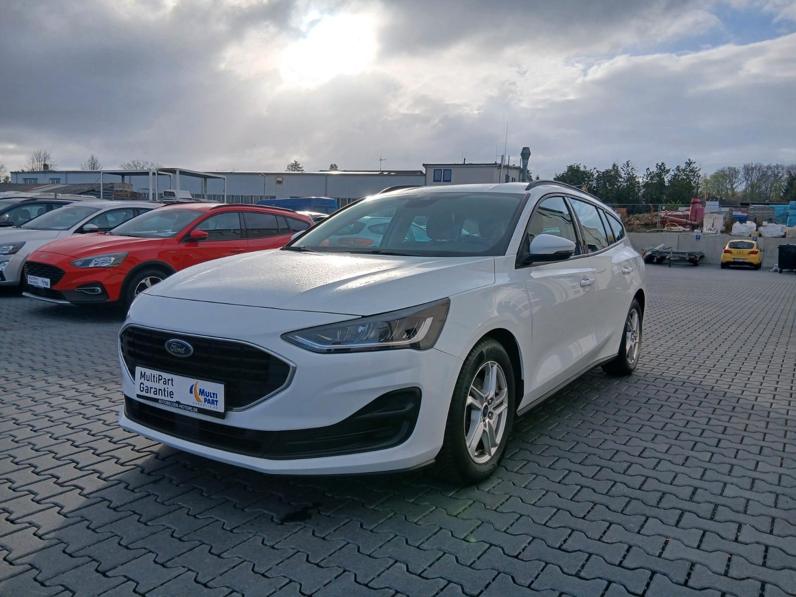 Ford Focus Turnier Cool & Connect AHK neu
