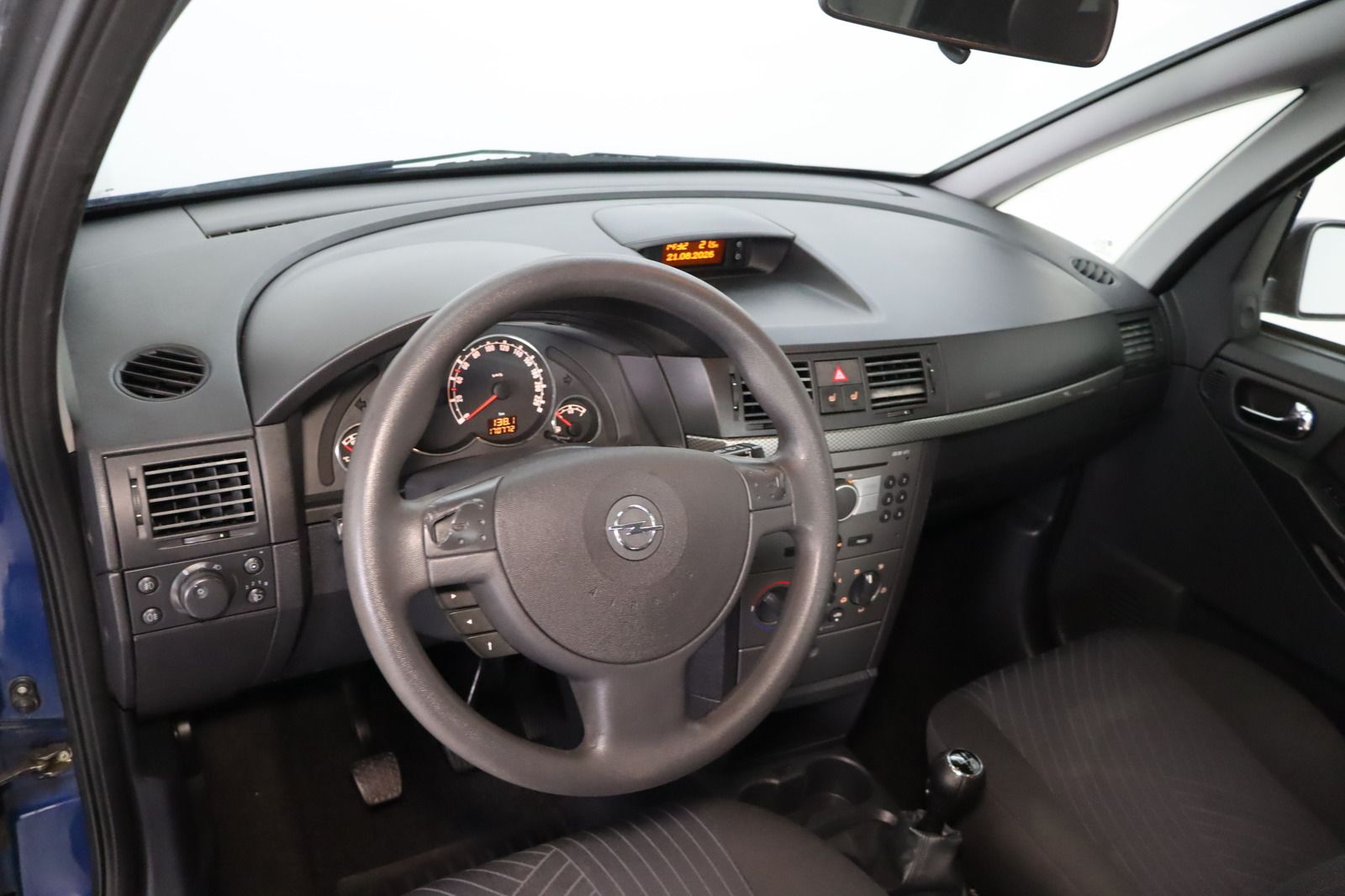 Fahrzeugabbildung Opel Meriva 1.4 HU/AU 11.26 Edition
