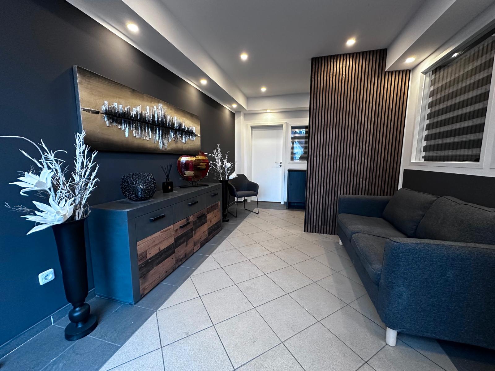 showroom-image-main