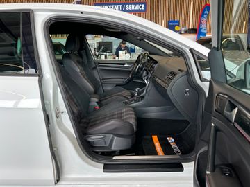 Volkswagen Golf VII Lim. GTI BMT *BiXenon*Navi*ACC*Kamera*
