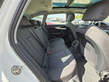 Audi A4 - 12