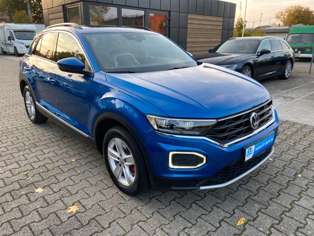 Volkswagen T-Roc Sport 190PS 4Motion AHK Panorama ACC LED