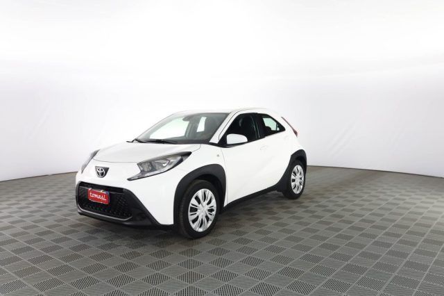 Jiný TOYOTA Aygo X Aygo X 1.0 VVT-i 72 CV 5 porte Act