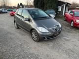 Mercedes-Benz A 180 CDI **AUTOMATIK*NAVI*ALUS*TEMPOMAT** - Mercedes-Benz A 180 mit Diesel-Antrieb: Kleinwagen
