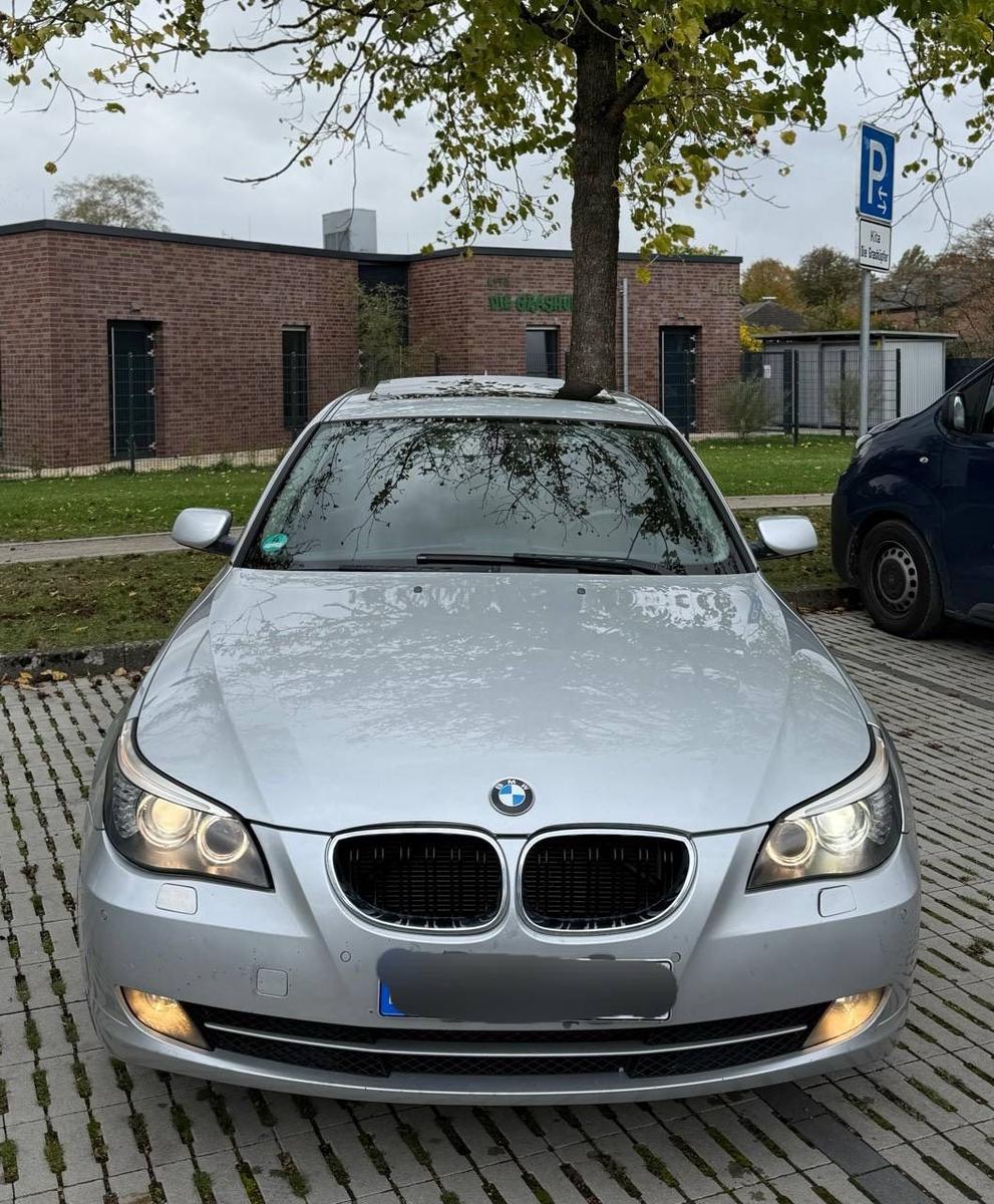 BMW 530 2009 — photo 5