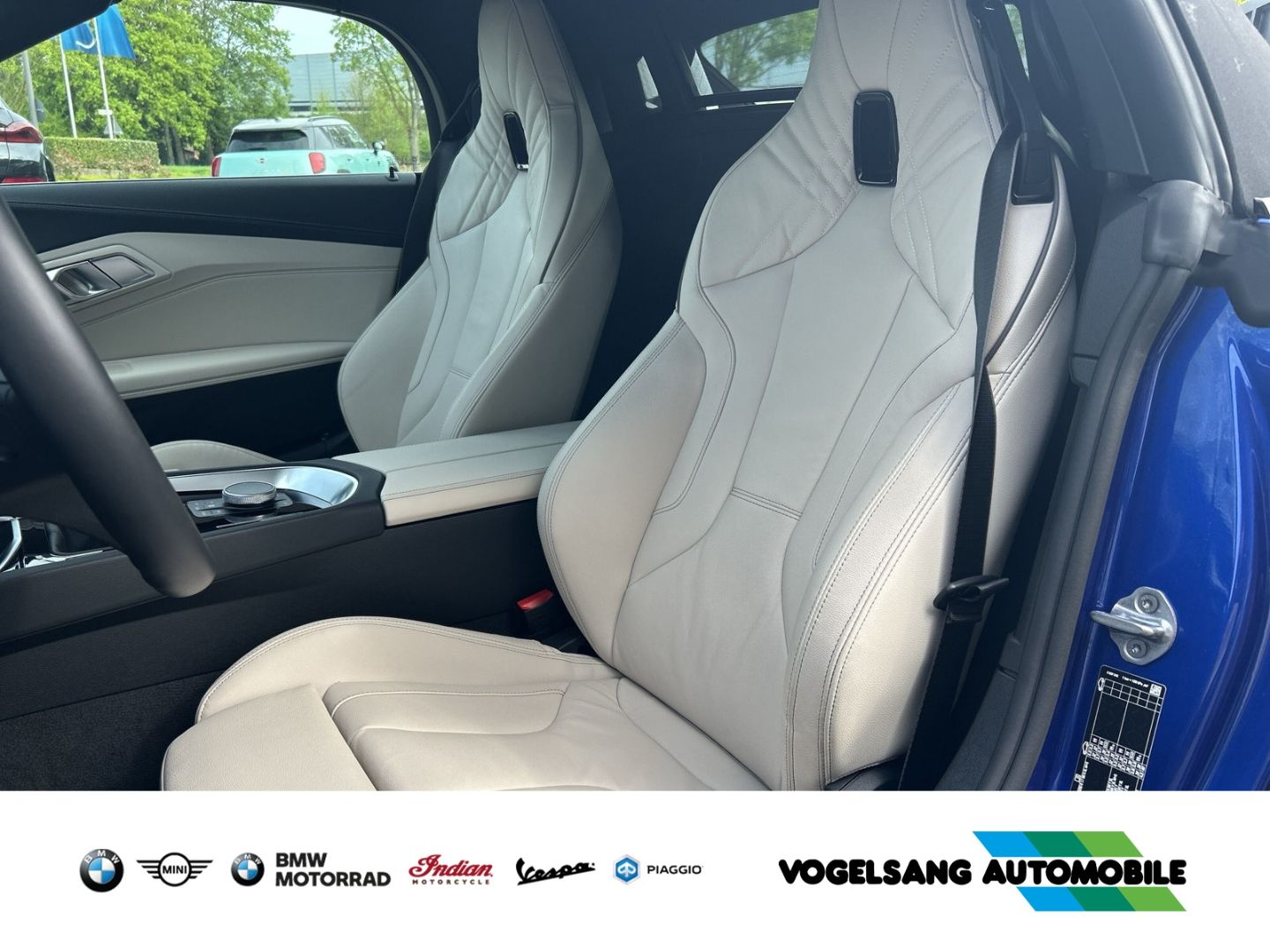 Fahrzeugabbildung BMW Z4 M40 i Schalter Pure Impulse Lenkradheizung Na