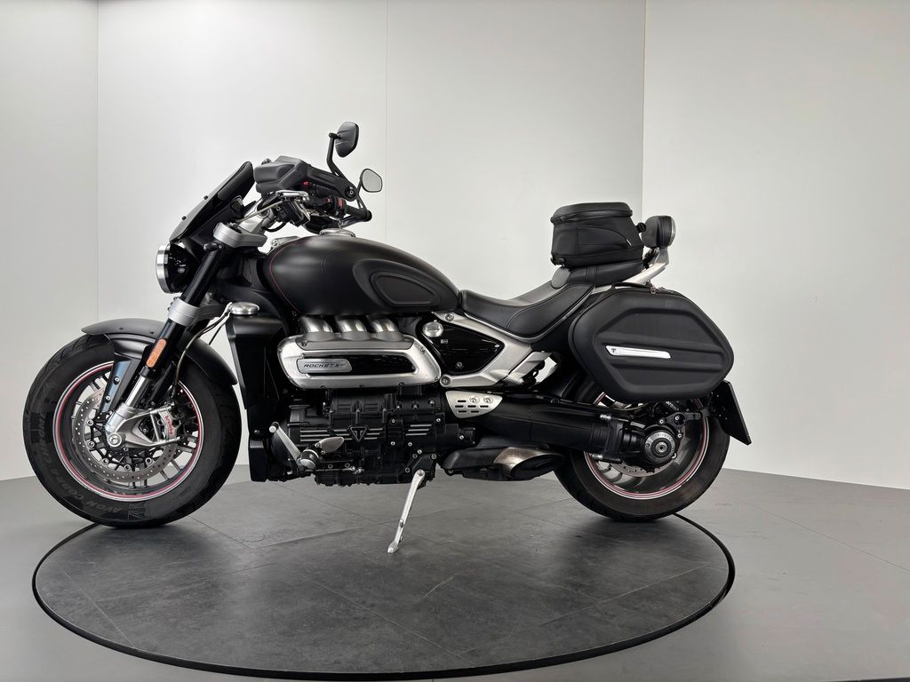 Fahrzeugabbildung Triumph ROCKET 3 GT *SEITL. KZH *TOP-ZUSTAND *2. HAND