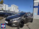 Kia Ceed 1.6 GDI Vision SITZHZG+PDC+BEH.LENKRADKlima - Kia cee'd / Ceed aus 2012