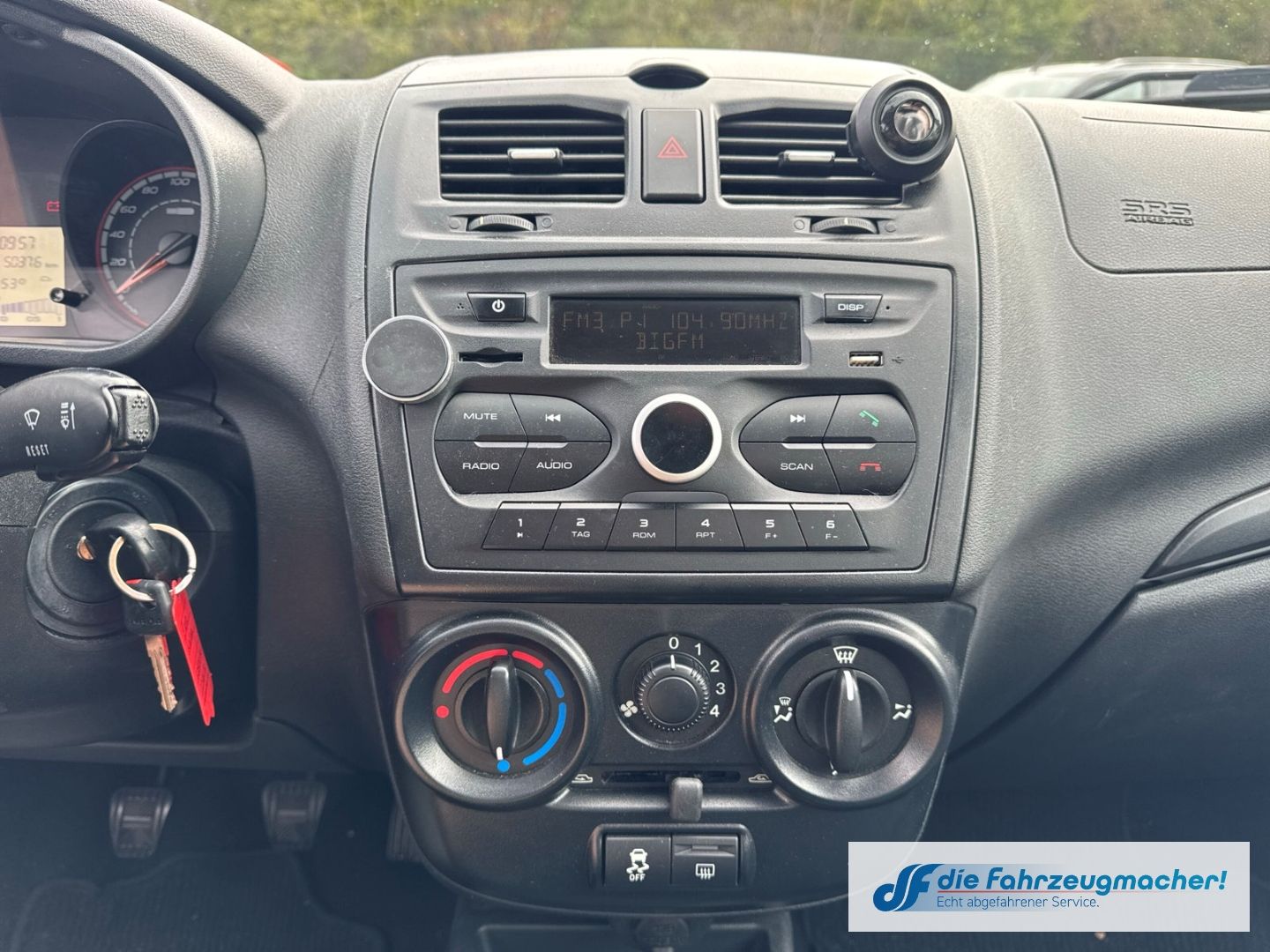 Fahrzeugabbildung Lada Kalina 2 Kombi Alu ESP ABS Privacyverglasung *EX