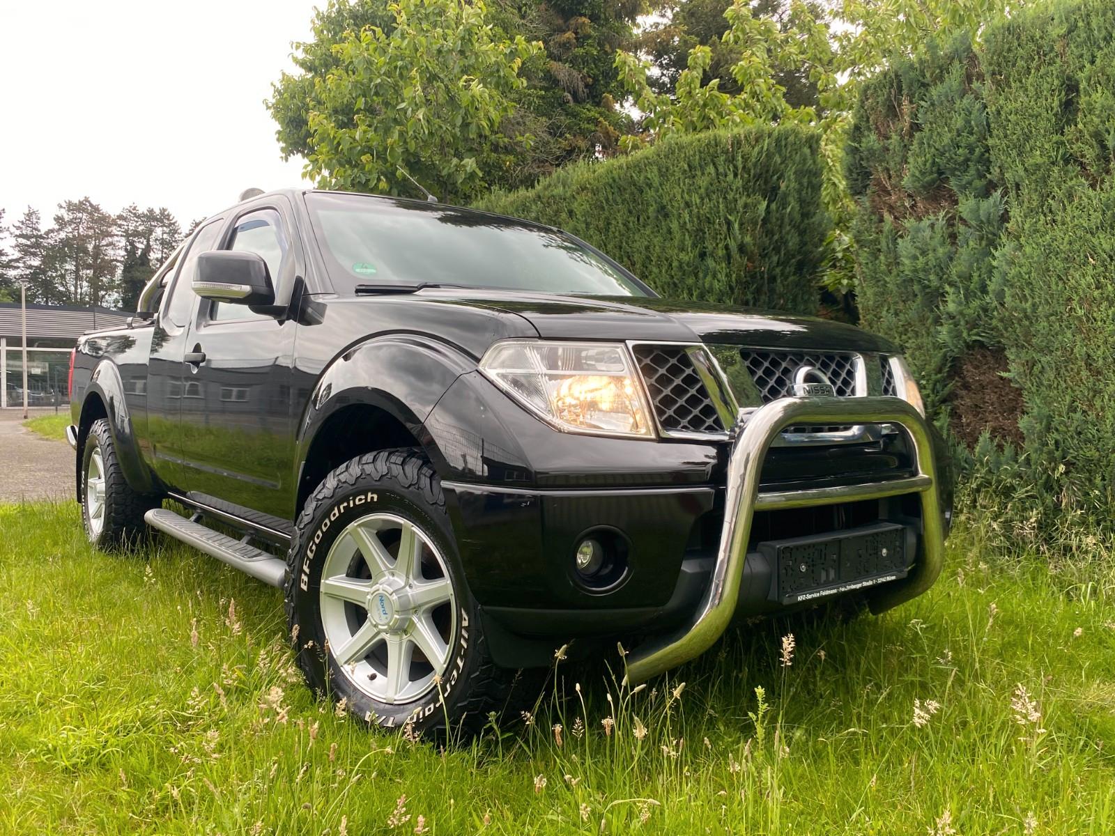 Nissan Navara Pickup King Cab SE 4X4*Chrompaket*Tüv*LKW