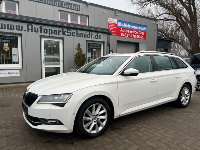 Skoda Superb Combi AUTOM°ACC°KAMERA°PANO°MEMORY°AHK!