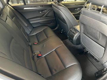 BMW 520 - 11