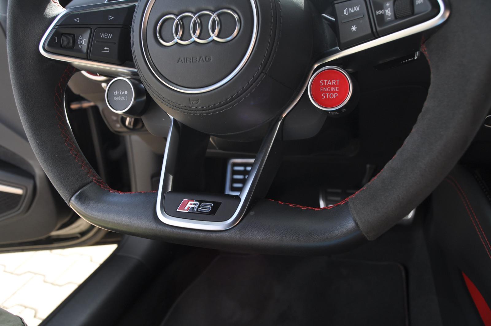 Audi TTRS Coupe Quattro Kamera Matrix LED B&O Carbon