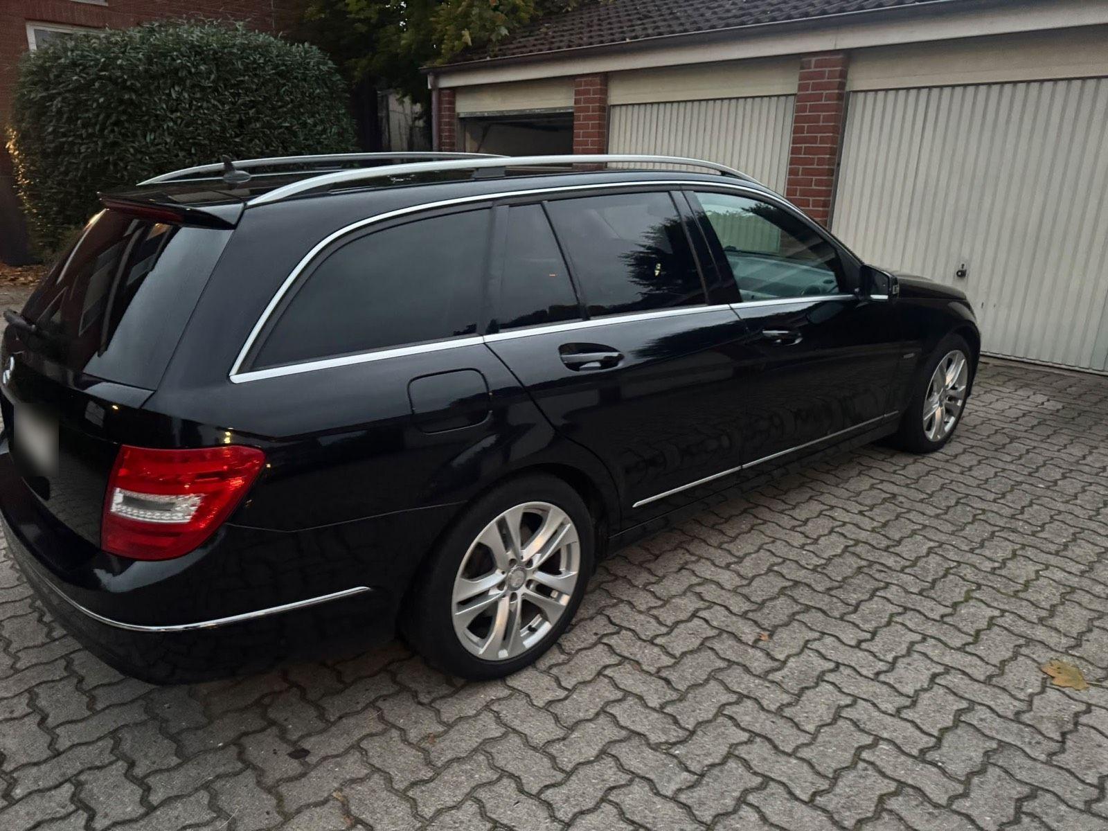 Mercedes-Benz C220 2011 — photo 6