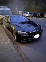 BMW 740i TÜV Neu,Head-Up,Night-Vision,ACC,8-Fach - BMW 740 in Krefeld