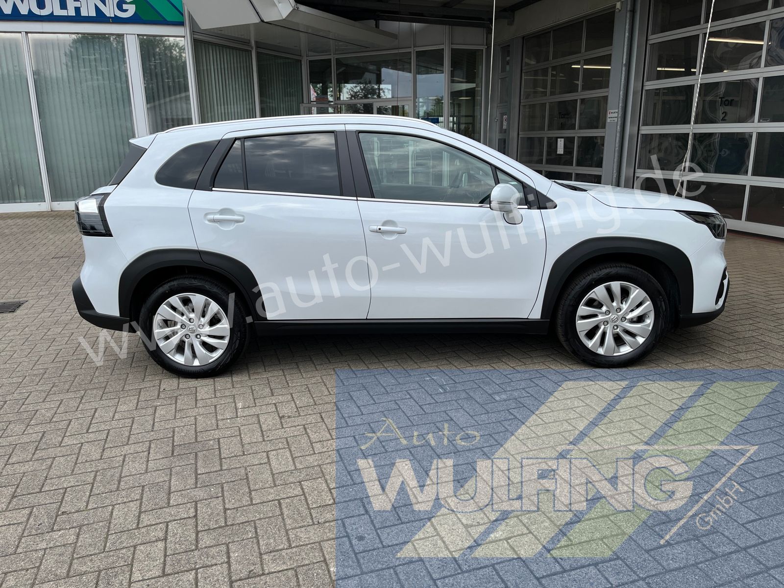 Suzuki (SX4) S-Cross 1.5 Dualjet Hybrid 4x4 Comfort Aut imagem 3