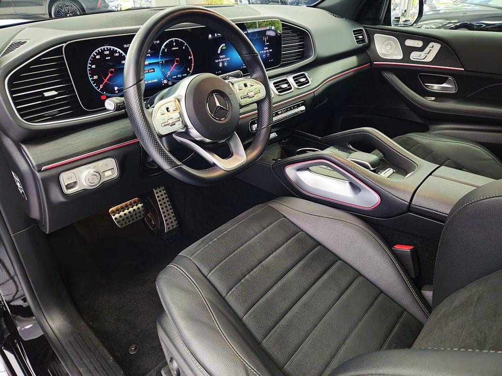 Mercedes-Benz GLE 300 d 4M*AMG*AIRM*PANO*MBEAM*BURM*DISTR*KAM*